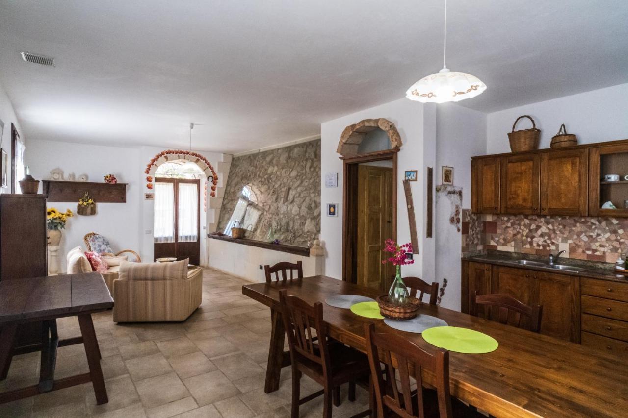 Palacca, Trullo Salentino Andrano Exterior photo